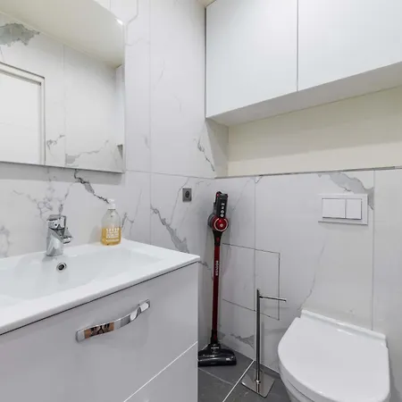 Studio Refait A Neuf Metro Pereire 17 - 2p * Παρίσι