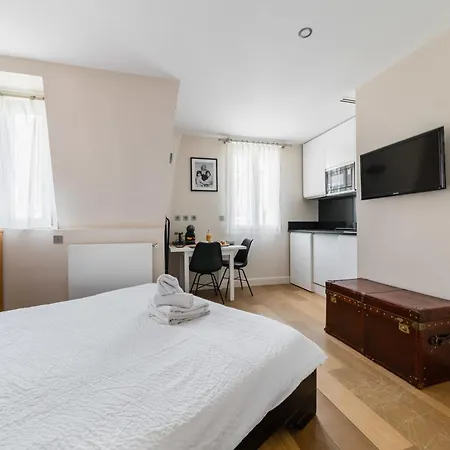 Studio Refait A Neuf Metro Pereire 17 - 2p Διαμέρισμα