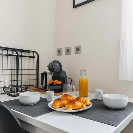 Studio Refait A Neuf Metro Pereire 17 - 2p * Παρίσι